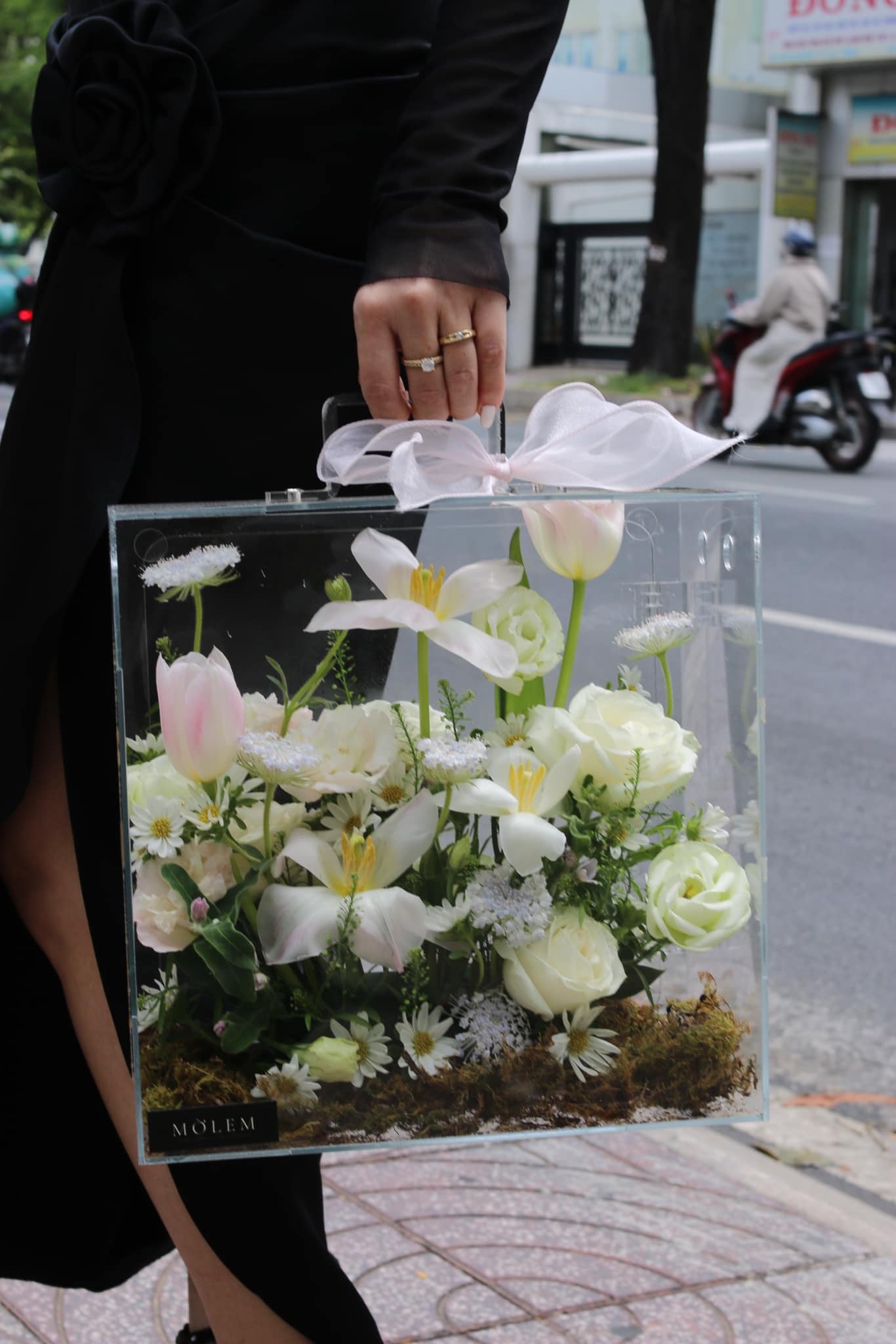 Hộp Hoa Tươi 14