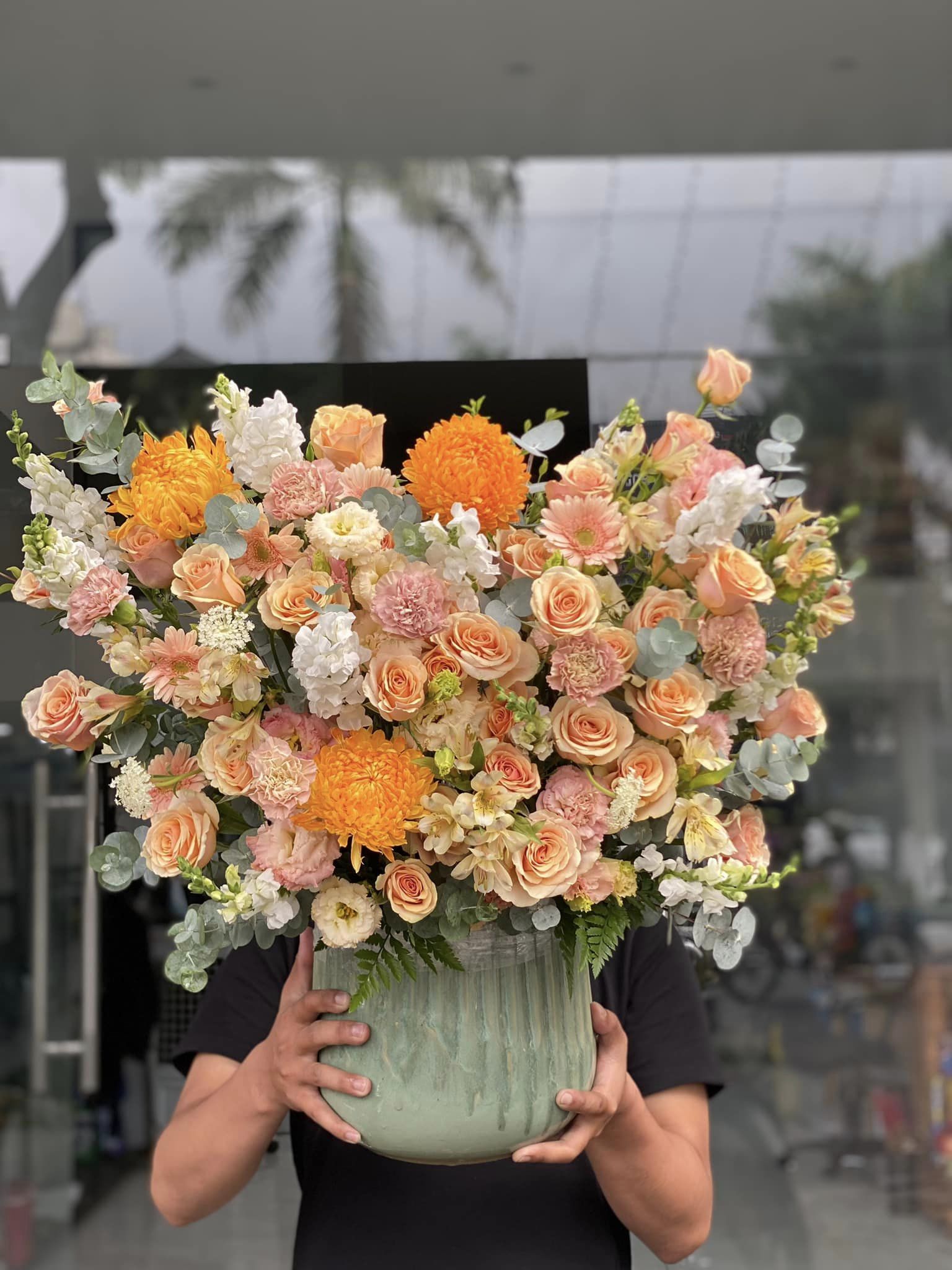 Bình Hoa Tươi 17